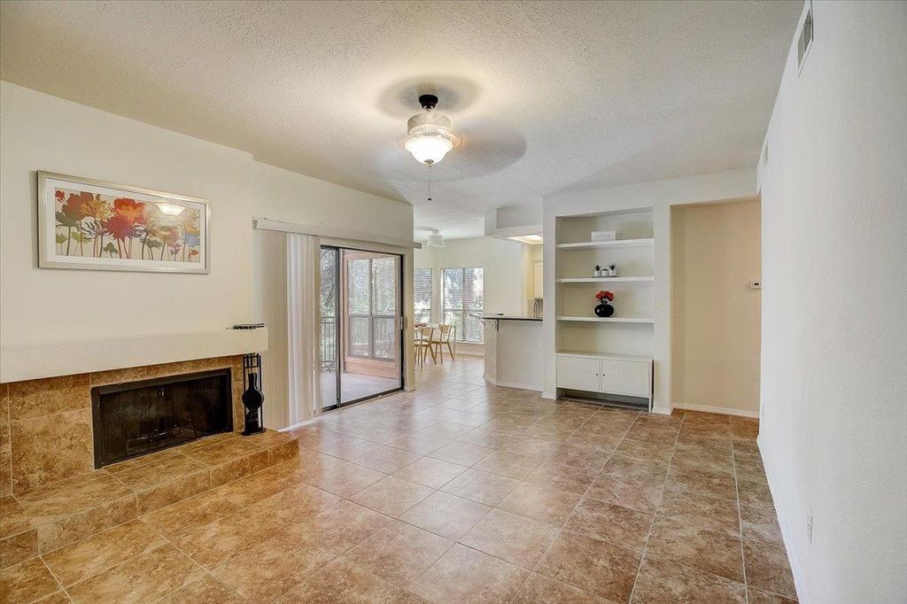 4711 Spicewood Springs RD 2-112, Austin, TX 78759