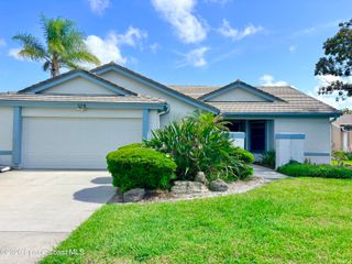 329 Country Walk Street, Melbourne, FL 32940