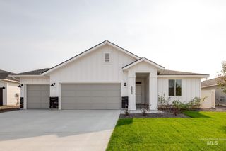1580 Dyer St, Middleton, ID 83644