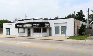 1720 Grand Avenue A, Waukegan, IL 60085