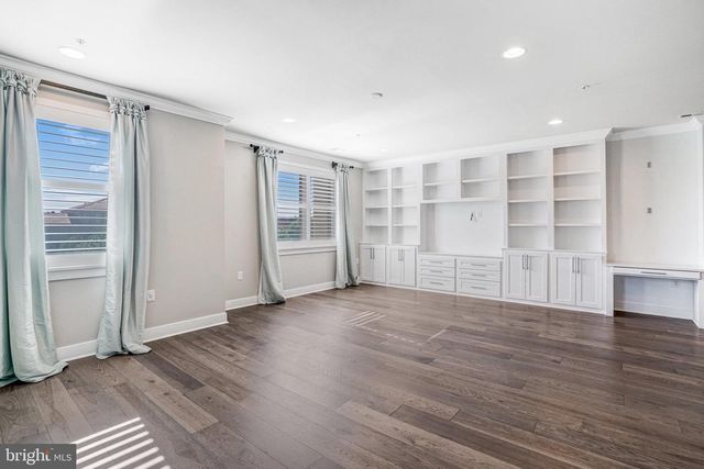 621 BLUEMONT AVE, Alexandria, VA 22301