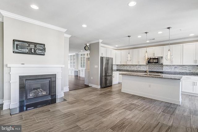 621 BLUEMONT AVE, Alexandria, VA 22301
