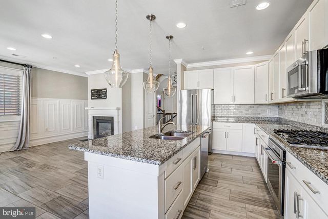 621 BLUEMONT AVE, Alexandria, VA 22301