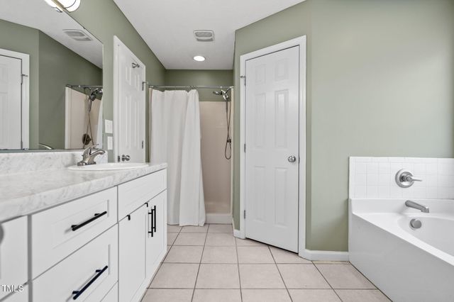 1300 Shoshone Place Place, Fayetteville, NC 28314