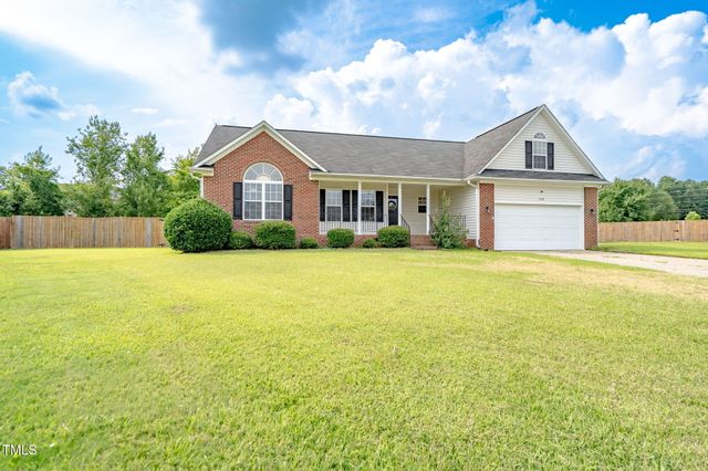 1300 Shoshone Place Place, Fayetteville, NC 28314
