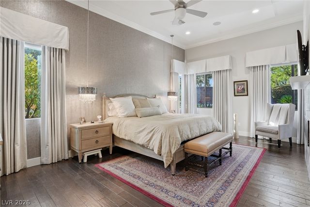 47 Moonfire Drive, Las Vegas, NV 89135