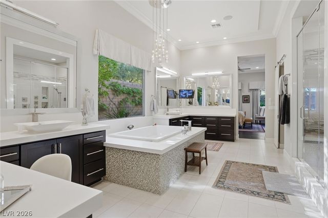47 Moonfire Drive, Las Vegas, NV 89135