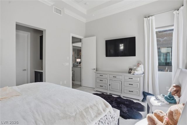 47 Moonfire Drive, Las Vegas, NV 89135