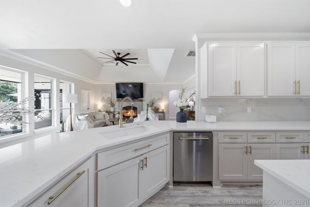 14660 W 18th Street S, Sand Springs, OK 74063