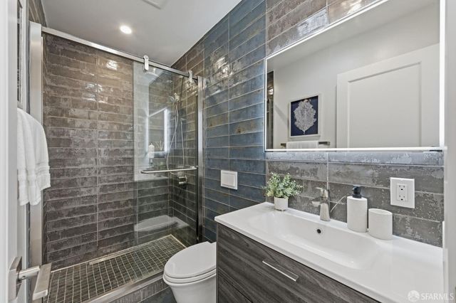 1822 27th Avenue, San Francisco, CA 94122