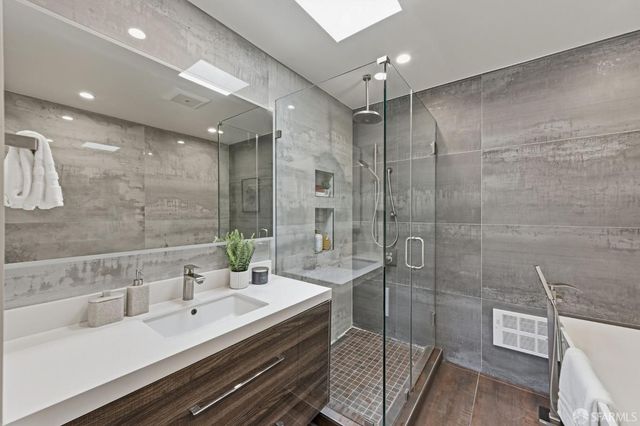 1822 27th Avenue, San Francisco, CA 94122