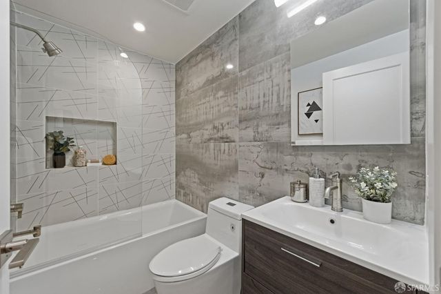 1822 27th Avenue, San Francisco, CA 94122