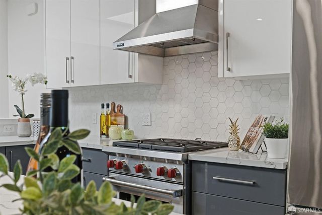 1822 27th Avenue, San Francisco, CA 94122