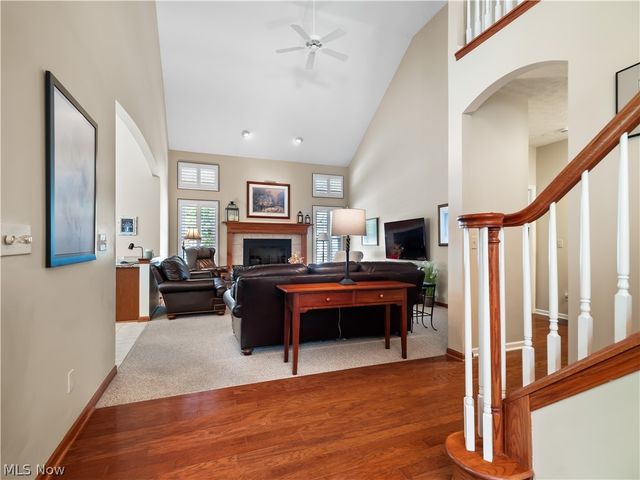 15346 Chestnut Oak Lane, Strongsville, OH 44149