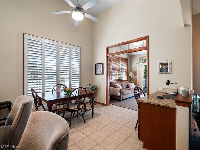 15346 Chestnut Oak Lane, Strongsville, OH 44149