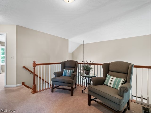 15346 Chestnut Oak Lane, Strongsville, OH 44149