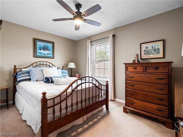 15346 Chestnut Oak Lane, Strongsville, OH 44149