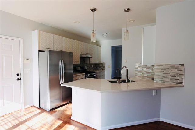 1010 Burycove Lane, Lawrenceville, GA 30043