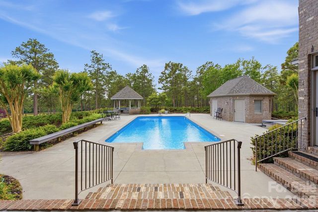 1519 Nc Hwy 73 Highway, West End, NC 27376
