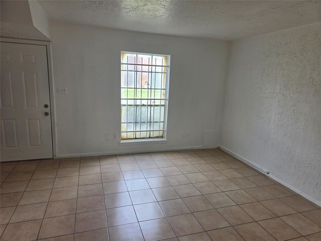 158 Goodson Drive 158, Houston, TX 77060
