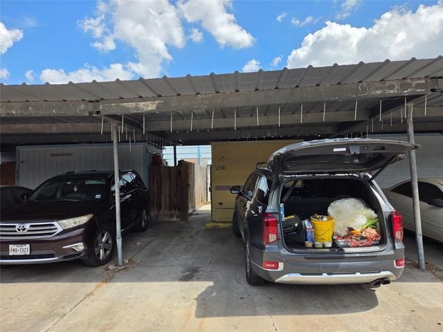 158 Goodson Drive 158, Houston, TX 77060