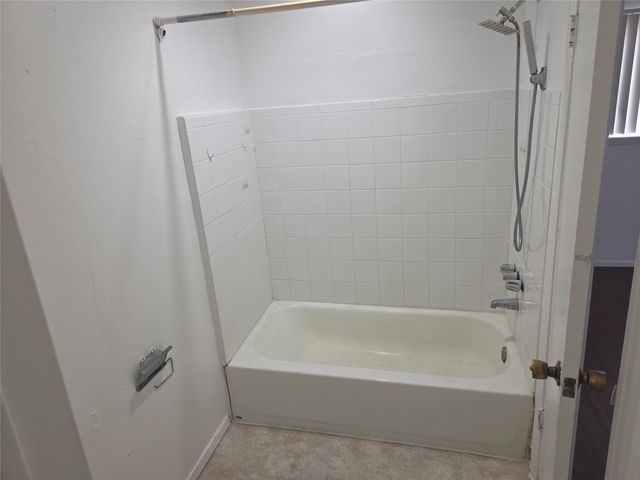 158 Goodson Drive 158, Houston, TX 77060