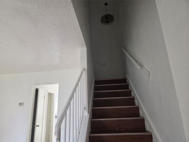 158 Goodson Drive 158, Houston, TX 77060