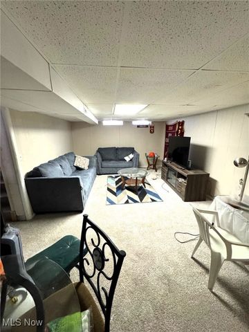 9717 David Road, Garfield Heights, OH 44125