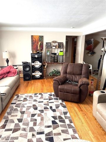 9717 David Road, Garfield Heights, OH 44125