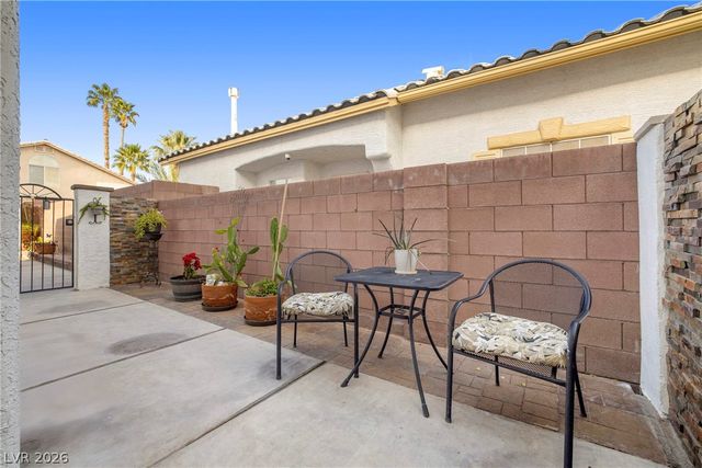 6100 Apple Orchard Drive, Las Vegas, NV 89142