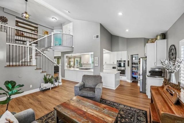 1602 Tonia Court, Riverside, CA 92506