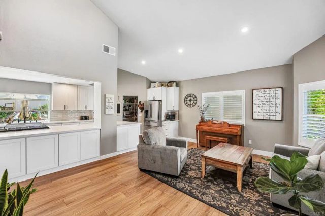 1602 Tonia Court, Riverside, CA 92506