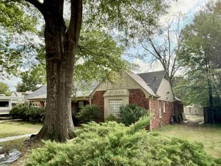 2398 SYON DR, Memphis, TN 38119