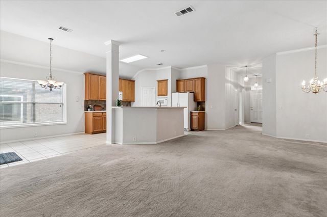 3711 Palmetto Court, Denton, TX 76210