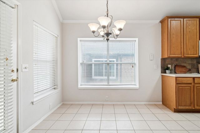 3711 Palmetto Court, Denton, TX 76210