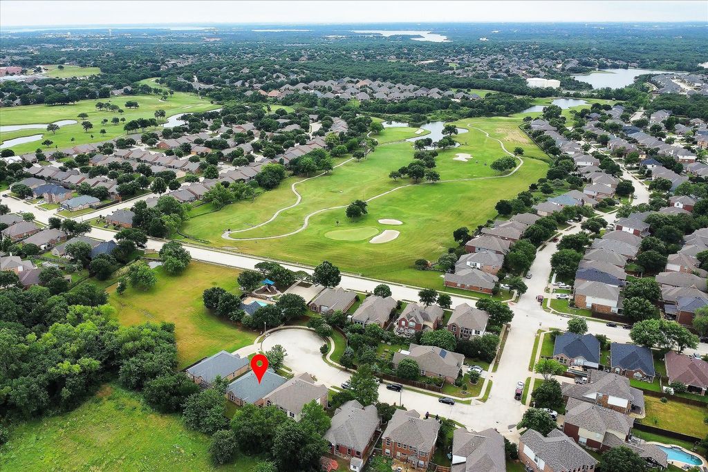 3711 Palmetto Court, Denton, TX 76210