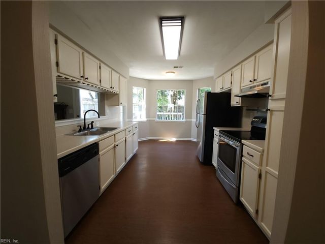 3929 Terrywood DR, Virginia Beach, VA 23456