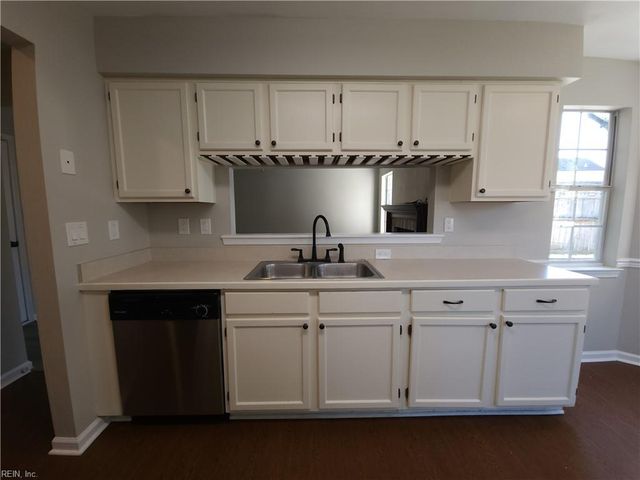 3929 Terrywood DR, Virginia Beach, VA 23456