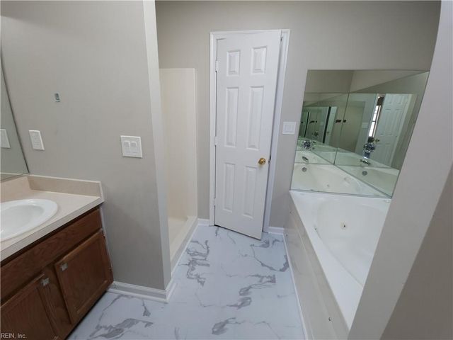 3929 Terrywood DR, Virginia Beach, VA 23456