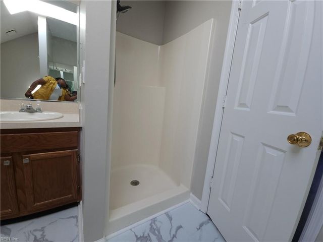 3929 Terrywood DR, Virginia Beach, VA 23456