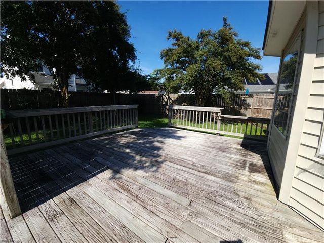 3929 Terrywood DR, Virginia Beach, VA 23456