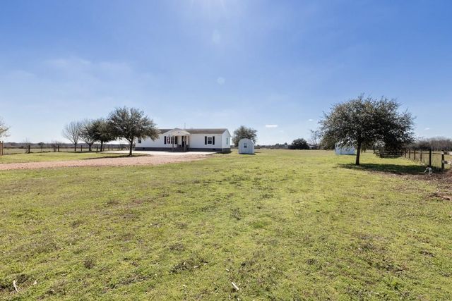 2201 Lauren Lane, Sealy, TX 77474