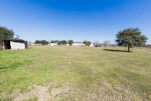 2201 Lauren Lane, Sealy, TX 77474