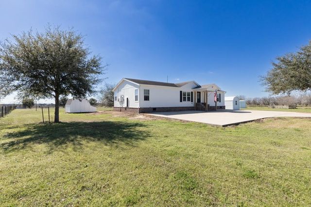 2201 Lauren Lane, Sealy, TX 77474