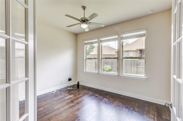 3016 Columbus LOOP, Round Rock, TX 78665