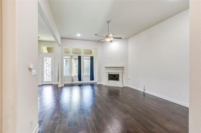 3016 Columbus LOOP, Round Rock, TX 78665