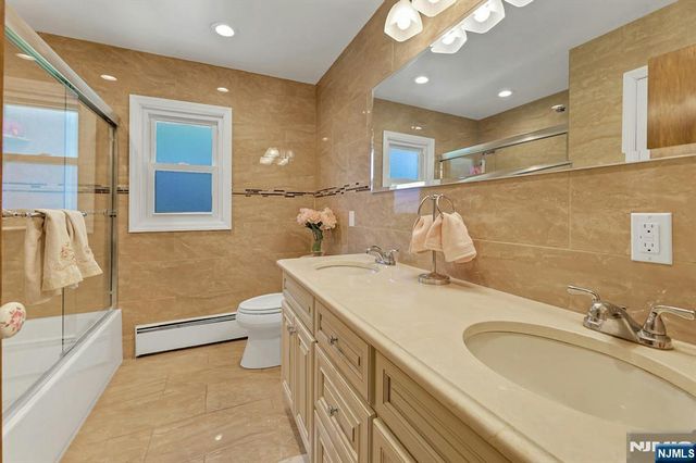 10 Shaw Road, Woodcliff Lake, NJ 07677