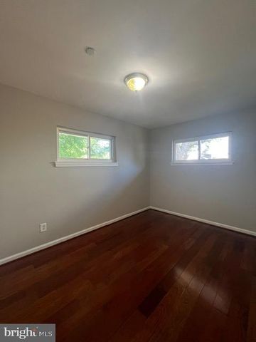 1716 KEOKEE ST, Hyattsville, MD 20783