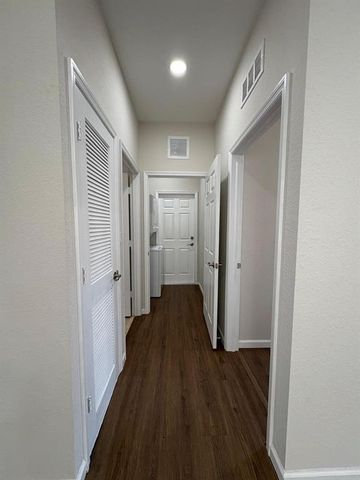 3245 NW 31st Terrace, Oakland Park, FL 33309