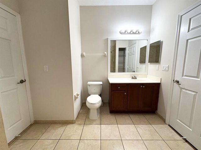 3245 NW 31st Terrace, Oakland Park, FL 33309